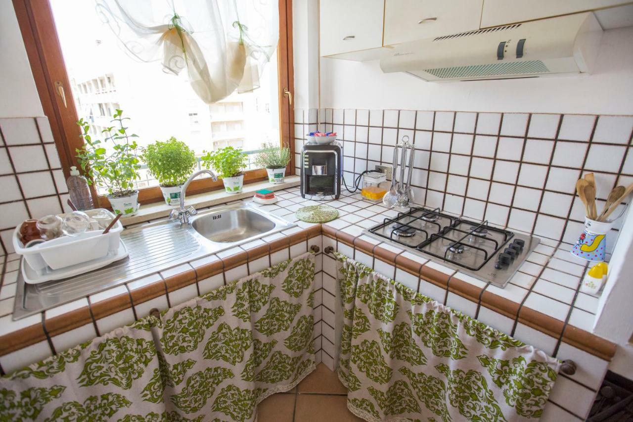 Mia Guesthouse Чефалу Экстерьер фото