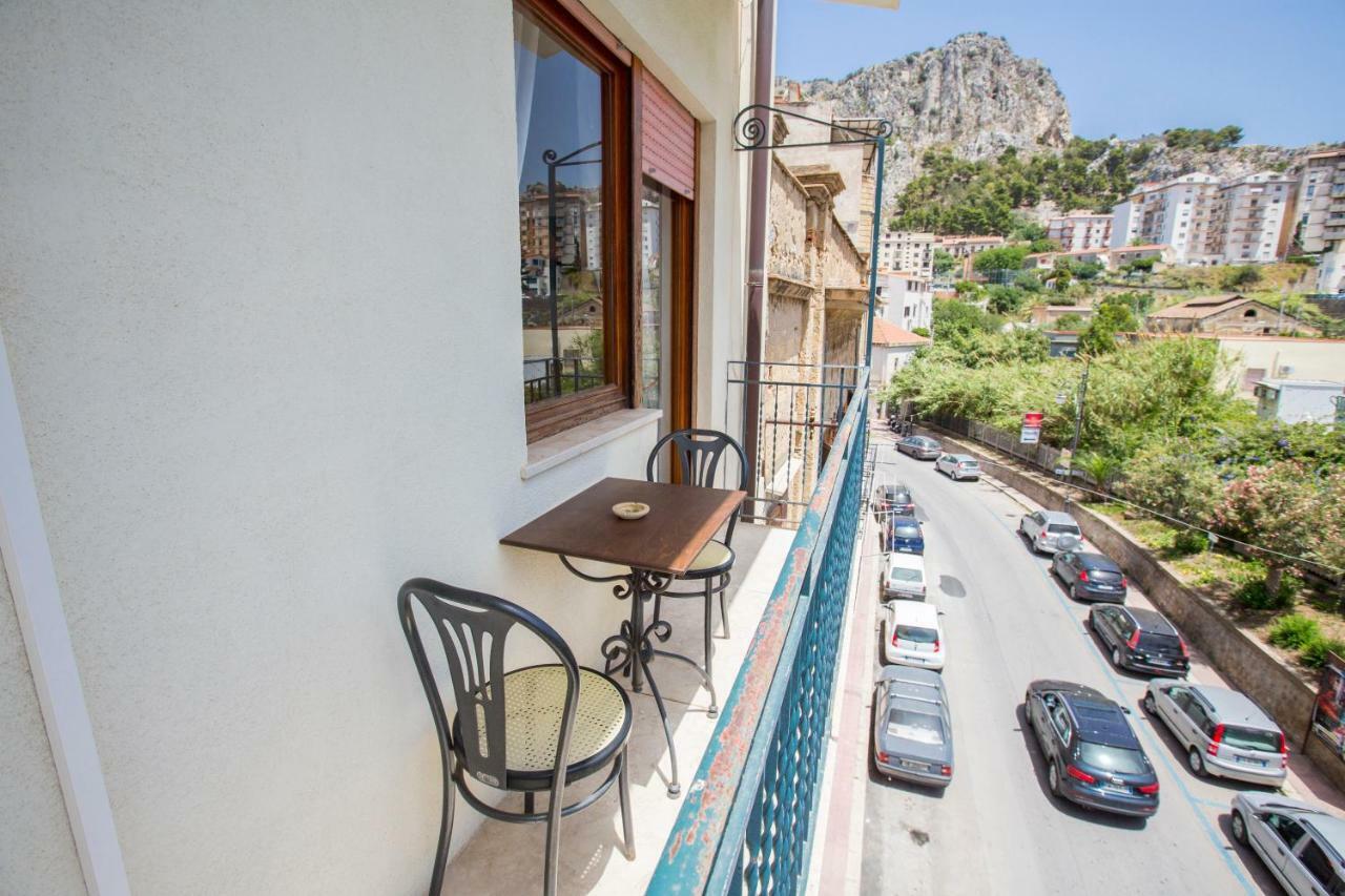 Mia Guesthouse Чефалу Экстерьер фото