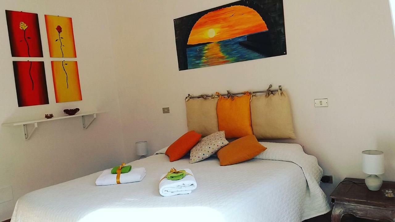 Mia Guesthouse Чефалу Экстерьер фото